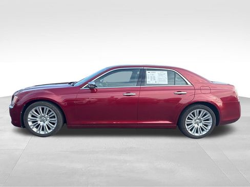 Used 2013 Chrysler 300 C w/ Light Group RWD image 2