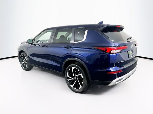 Used 2024 Mitsubishi Outlander SE FWD image 5