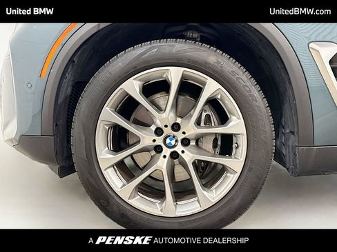 Certified 2024 BMW X5 xDrive40i w/ Parking Assistance Package image 2