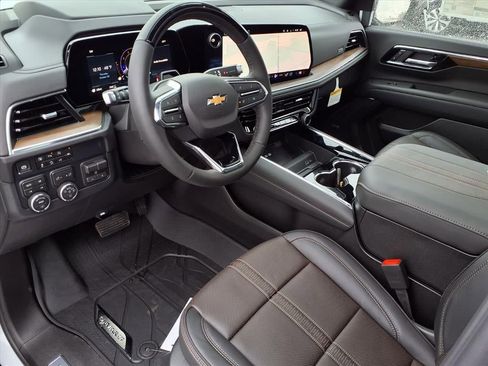 New 2026 Chevrolet Tahoe High Country image 15