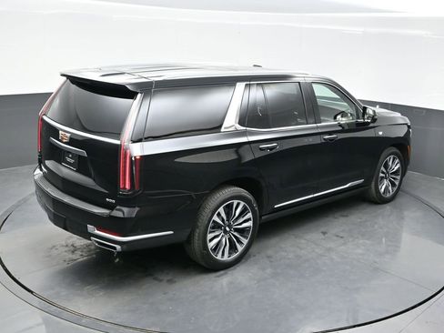 New 2025 Cadillac Escalade Premium Luxury w/ Touring Package image 38
