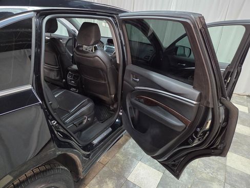 Used 2017 Acura MDX SH-AWD image 12
