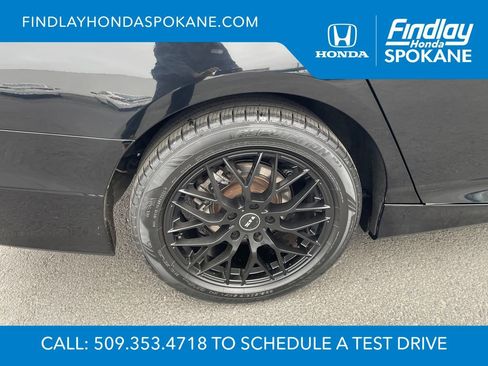 Used 2018 Honda Accord Sport image 5