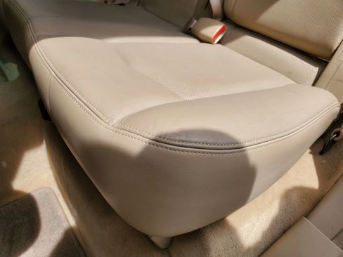 Used 2009 Cadillac SRX 2WD w/ Third Row Seating Package image 25