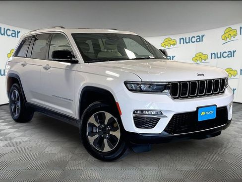 Used 2023 Jeep Grand Cherokee 4WD 4xe image 1