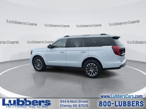 Used 2025 Ford Expedition Platinum AWD/4WD image 6