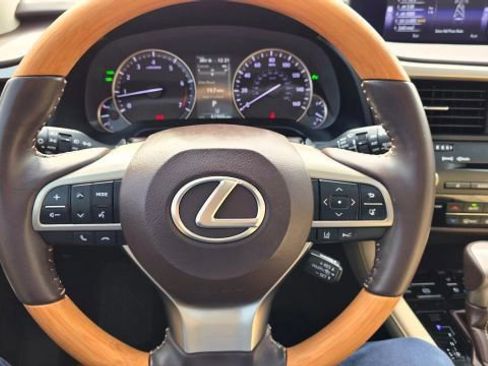 Used 2018 Lexus RX 350 FWD w/ Premium Package image 19