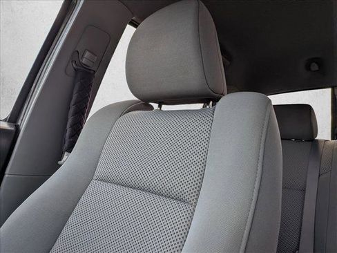 Used 2010 Toyota Tacoma PreRunner RWD image 14