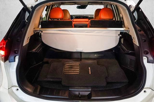 Used 2019 Nissan Rogue SL w/ Premium Package AWD/4WD image 24
