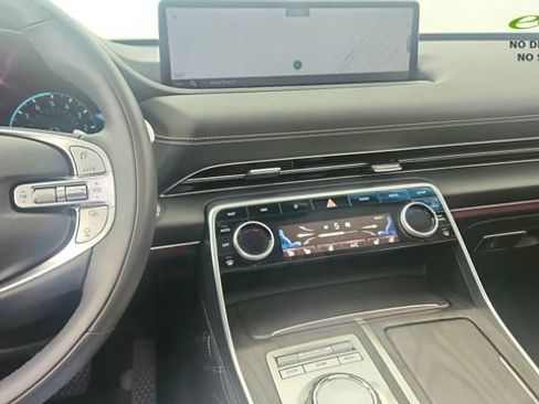 Used 2024 Genesis GV80 3.5T Advanced AWD/4WD image 43