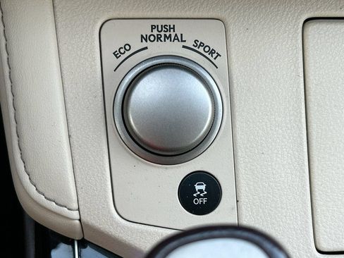 Used 2017 Lexus ES 350 w/ Premium Package FWD image 35