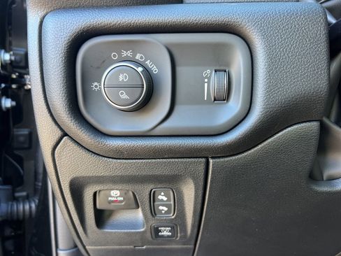 New 2026 RAM 1500 Big Horn w/ Night Edition image 12