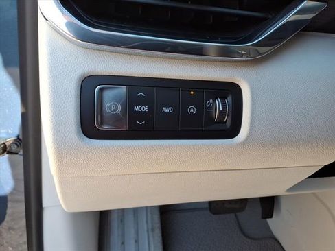 New 2026 GMC Acadia Denali w/ Super Cruise Package image 16