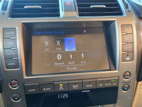 Used 2021 Lexus GX 460 Premium w/ Premium Package AWD/4WD image 16