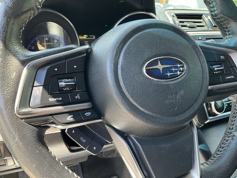 Used 2018 Subaru Outback 2.5i Premium AWD/4WD image 26