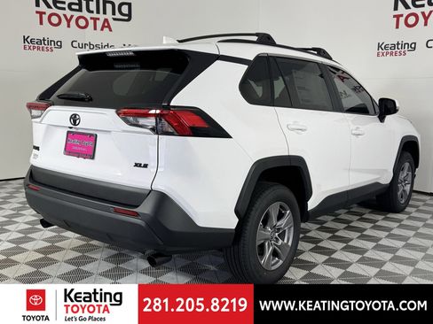 New 2025 Toyota RAV4 XLE image 14