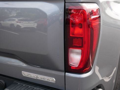 Used 2019 GMC Sierra 1500 Elevation w/ Elevation Value Package AWD/4WD image 17