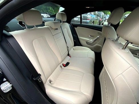 Used 2025 Mercedes-Benz CLA 250 4MATIC image 16