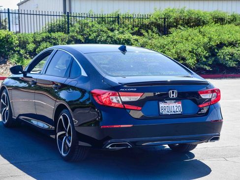 Used 2020 Honda Accord Sport image 5