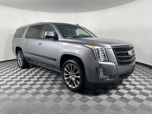 Used 2020 Cadillac Escalade ESV Premium Luxury w/ Escalade Sport Edition RWD image 1