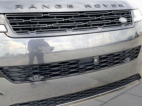 Used 2026 Land Rover Range Rover Sport SE AWD/4WD image 29