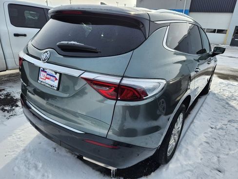 Used 2023 Buick Enclave Essence w/ Experience Buick Package image 4