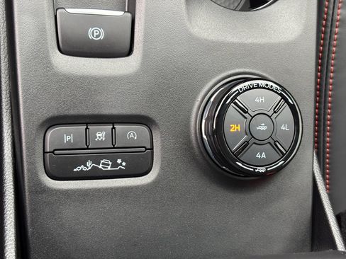 Used 2025 Ford Ranger Raptor image 4