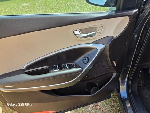 Used 2018 Hyundai Santa Fe Sport w/ 2.4L Tech Package 04 image 20