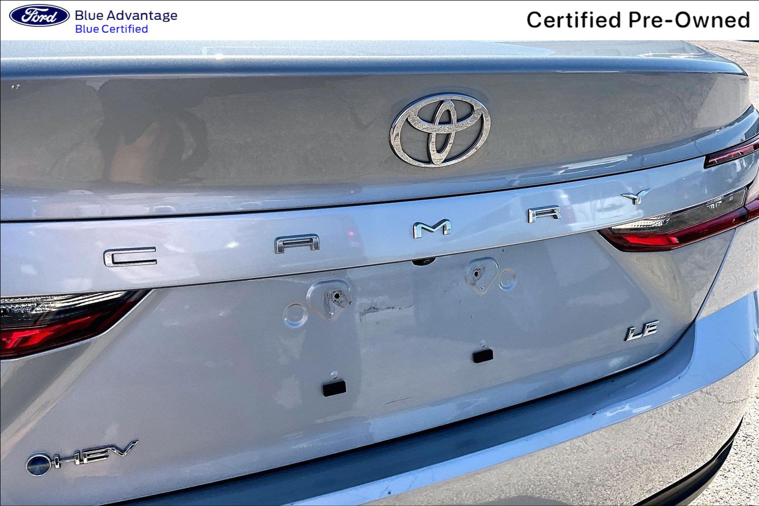 Used 2025 Toyota Camry LE FWD image 31