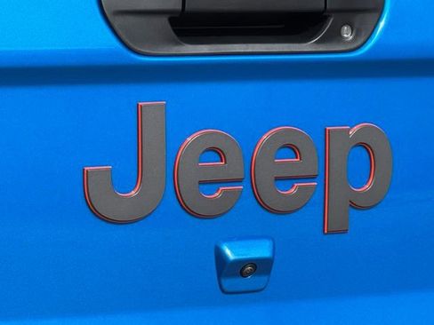 New 2026 Jeep Gladiator Mojave image 11