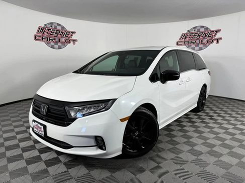 Used 2023 Honda Odyssey Sport image 1