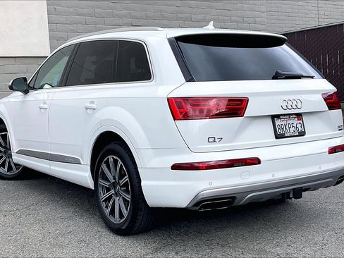 Used 2017 Audi Q7 3.0T Premium Plus w/ Premium Plus Package image 10
