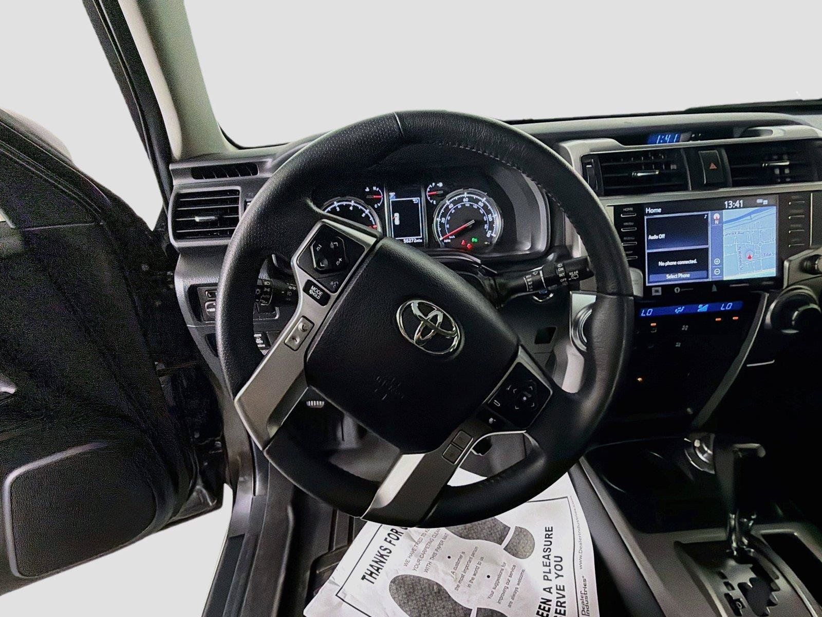 Used 2021 Toyota 4Runner Limited AWD/4WD image 11