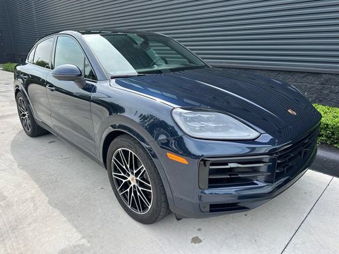 Certified 2026 Porsche Cayenne S AWD/4WD image 12