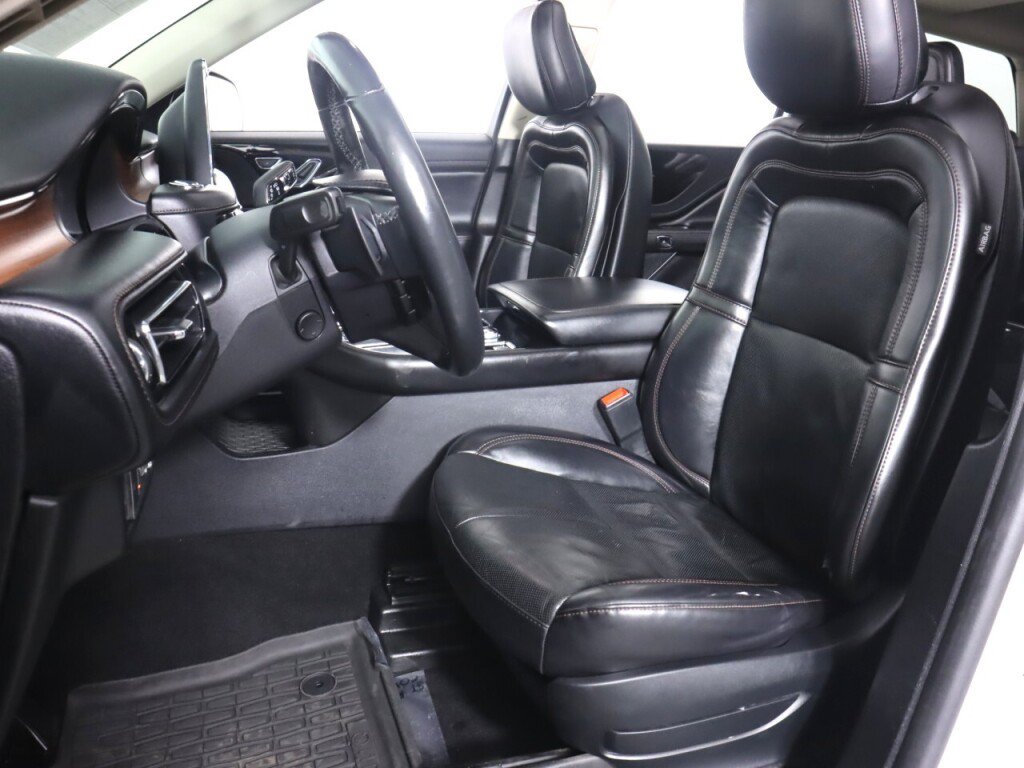 Used 2020 Lincoln Aviator Reserve w/ Equipment Group 201A AWD/4WD image 34