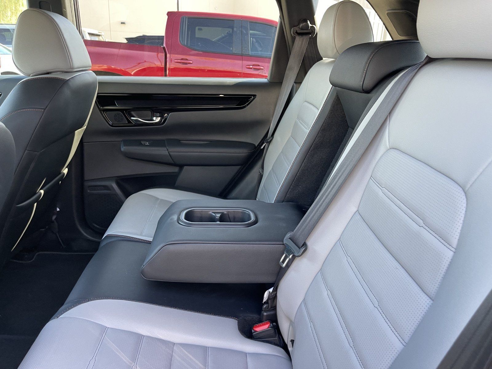 Used 2026 Honda CR-V Sport Touring image 9