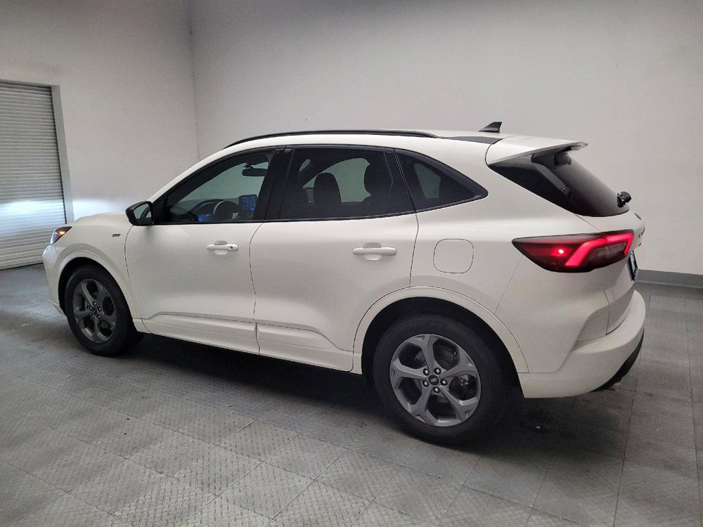 Used 2023 Ford Escape ST-Line w/ Equipment Group 301A FWD image 3
