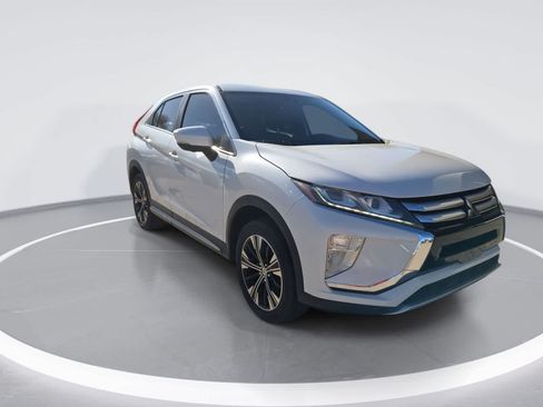 Used 2018 Mitsubishi Eclipse Cross SEL AWD/4WD image 2