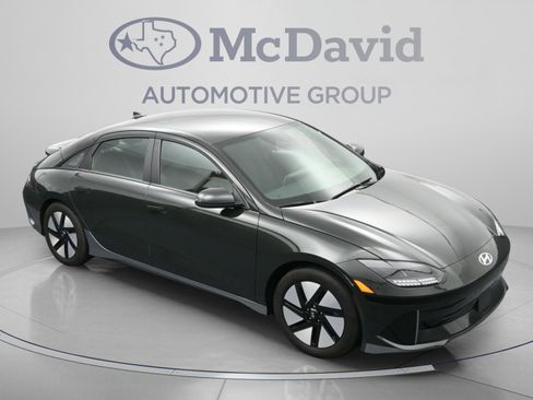 Used 2024 Hyundai Ioniq 6 SE RWD image 32