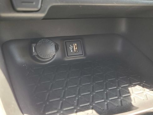 Used 2024 Toyota RAV4 LE FWD image 20