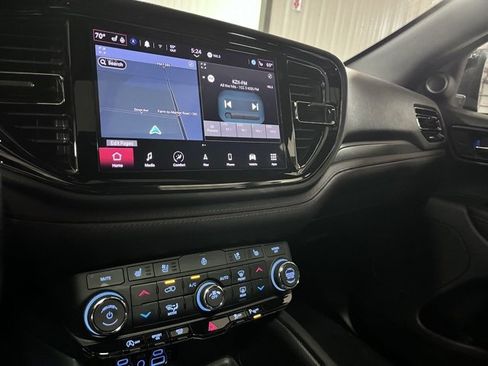 Used 2024 Dodge Durango GT image 20