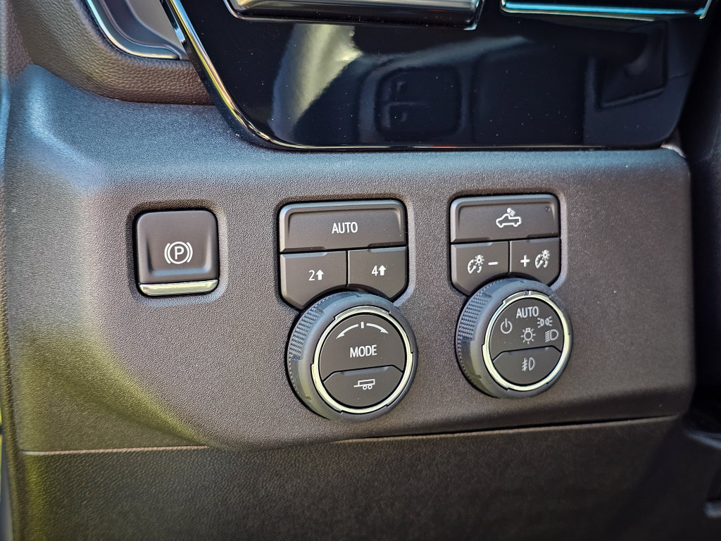 Used 2026 Chevrolet Silverado 1500 RST w/ RST Select Package AWD/4WD image 16