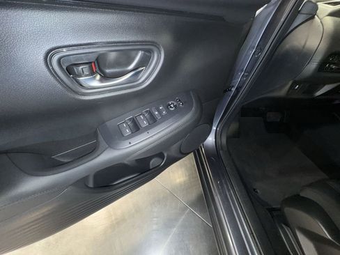 Used 2023 Honda HR-V LX image 20