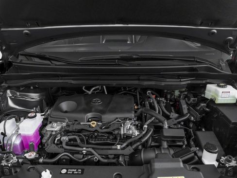 New 2026 Toyota Sienna XSE FWD image 8