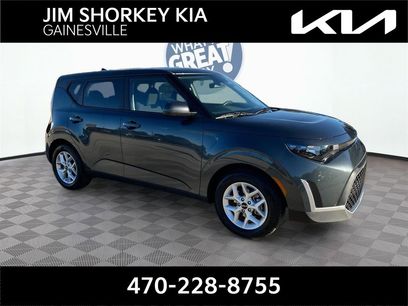 Certified 2025 Kia Soul LX w/ LX Technology Package