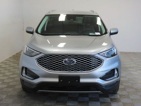 Used 2023 Ford Edge SEL w/ Convenience Package AWD/4WD image 2