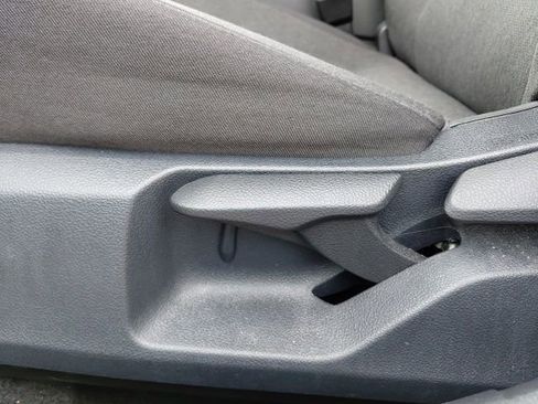 Used 2025 Toyota Camry LE image 38