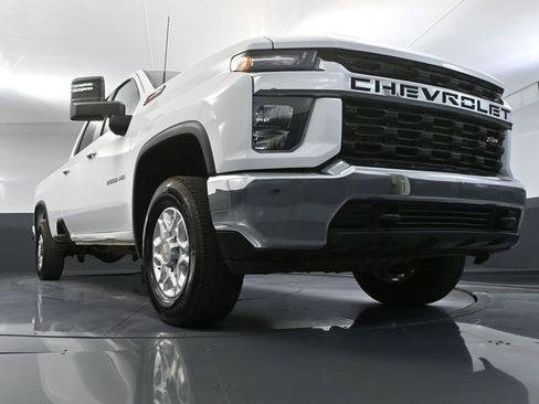 Used 2023 Chevrolet Silverado 2500 LT AWD/4WD image 53