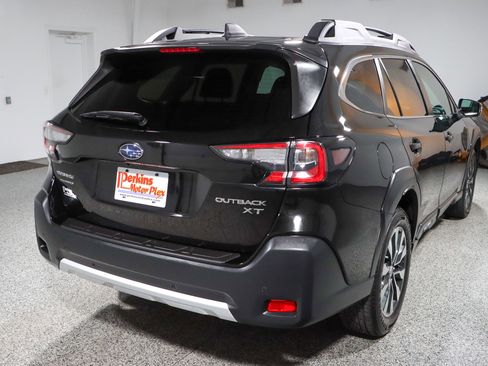 Used 2023 Subaru Outback Limited XT AWD/4WD image 7