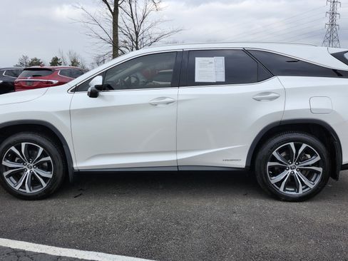 Used 2022 Lexus RX 450hL AWD w/ Premium Package image 18